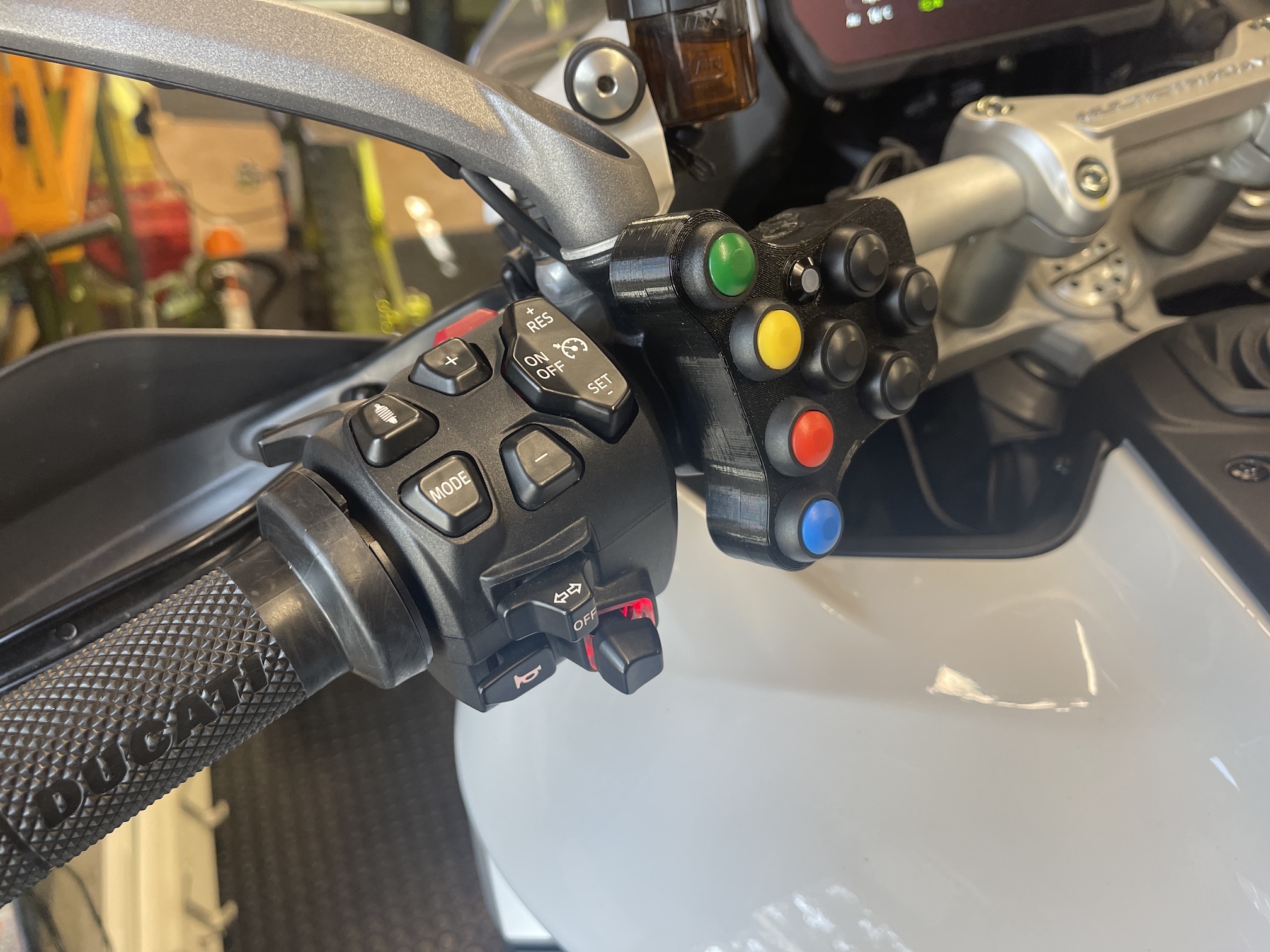 Fiona, UK, Ducati Multistrada V4s