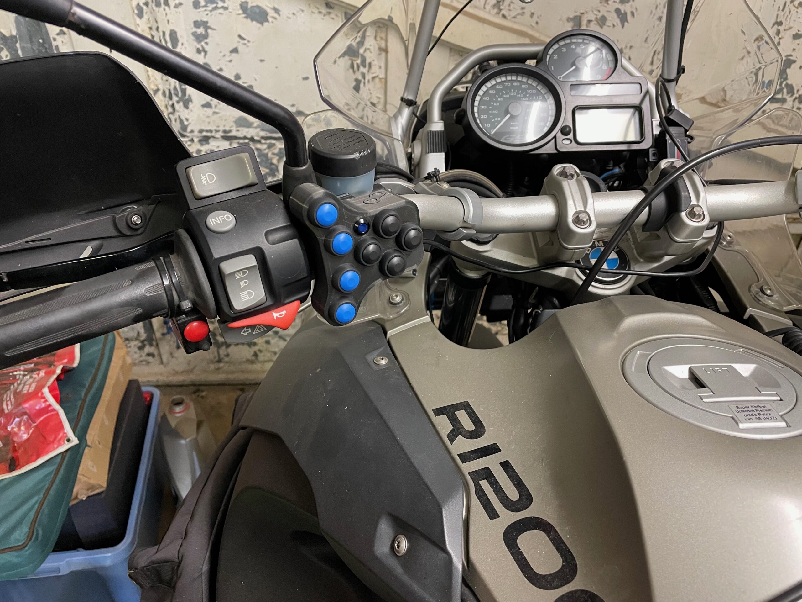 SayFun - Biker's Bluetooth Mobile Controls